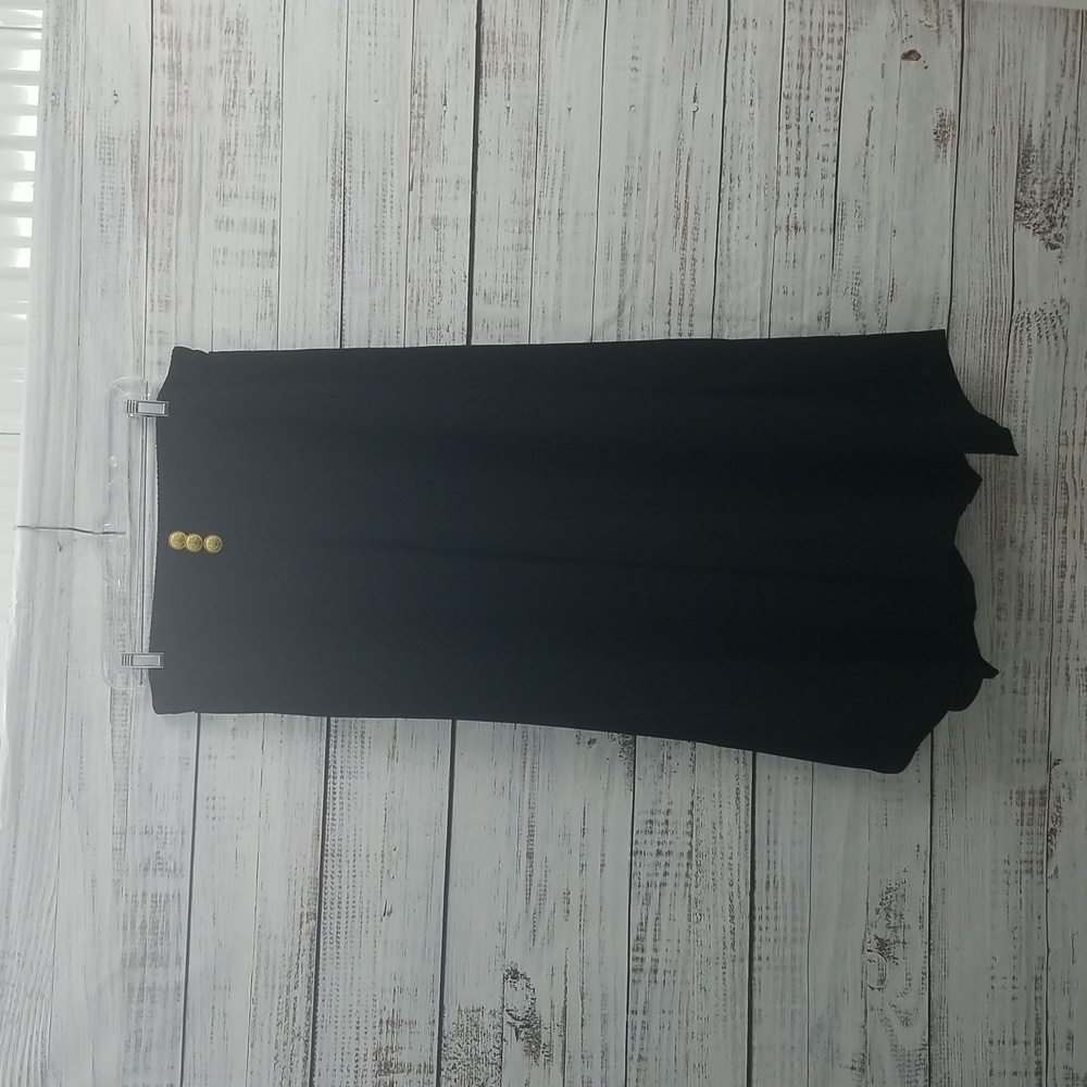 Shein Black Wide Legged Capris W Gold buttons